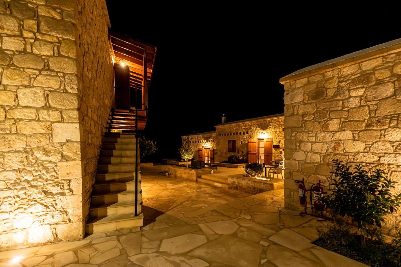 Harma Traditional Boutique Suites Paphos Luaran gambar