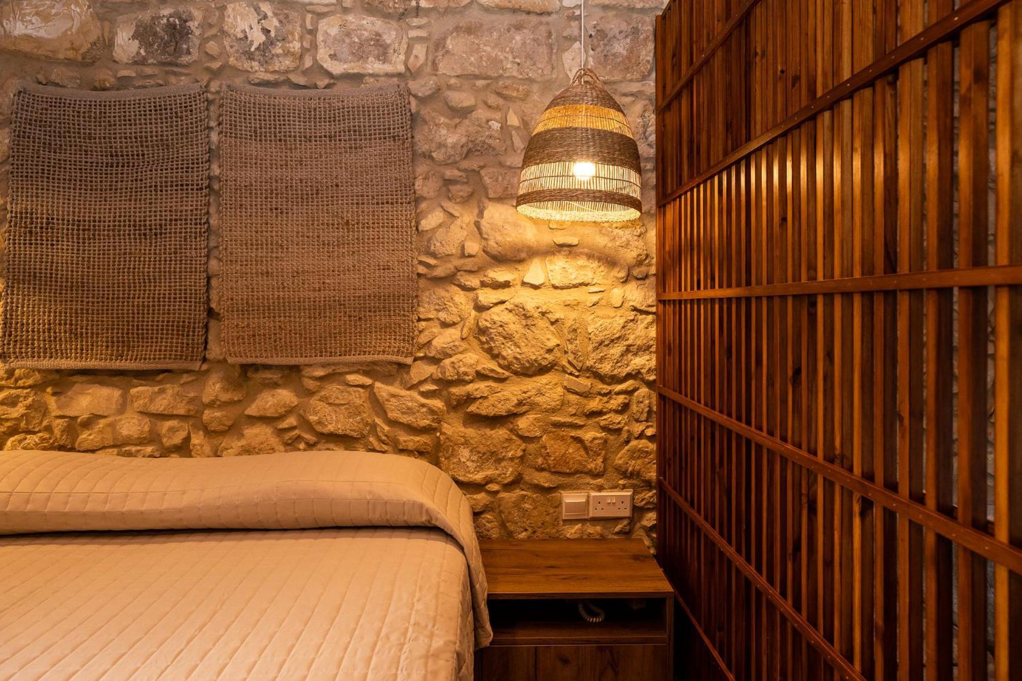 Harma Traditional Boutique Suites Paphos Bilik gambar